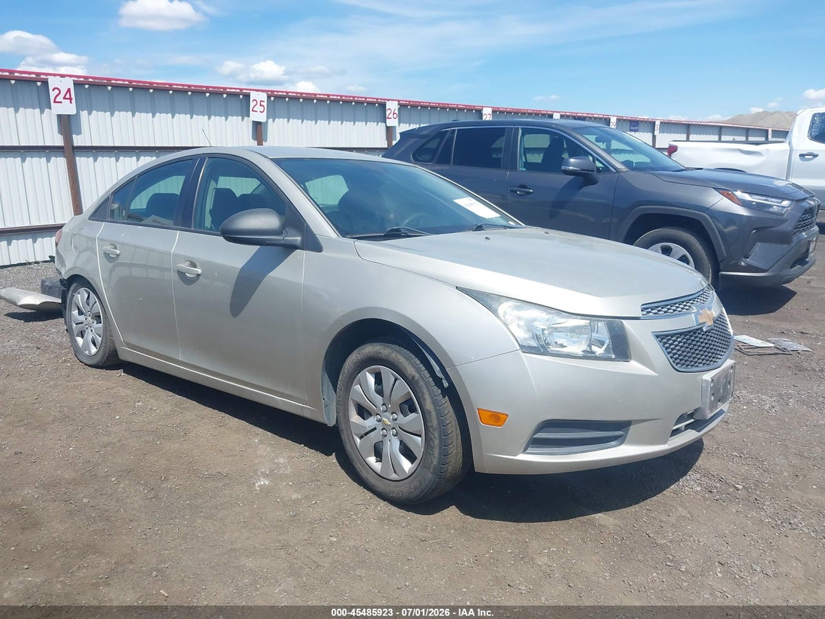 2013 CHEVROLET CRUZE LS