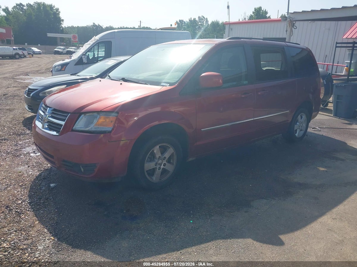 2010 DODGE GRAND CARAVAN SXT — снимка 2