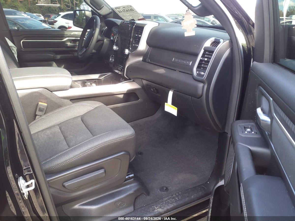 2026 RAM 1500 BIG HORN 4X4 5'7 BOX — снимка 5