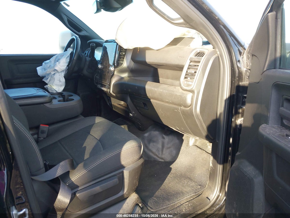2026 RAM 2500 TRADESMAN 4X4 8' BOX — photo 5