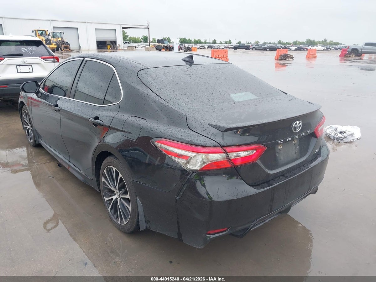 2018 TOYOTA CAMRY SE — снимка 3