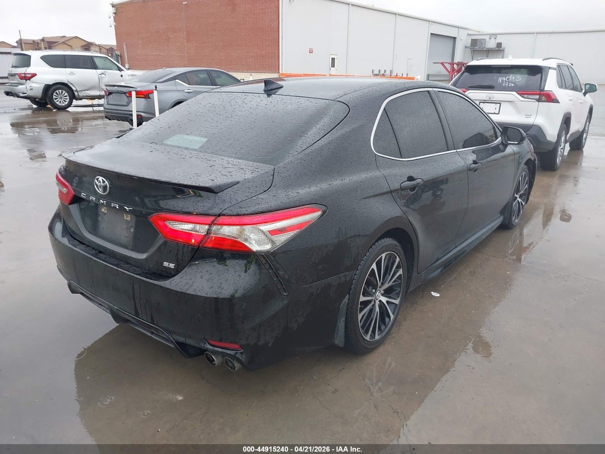 2018 TOYOTA CAMRY SE — снимка 4