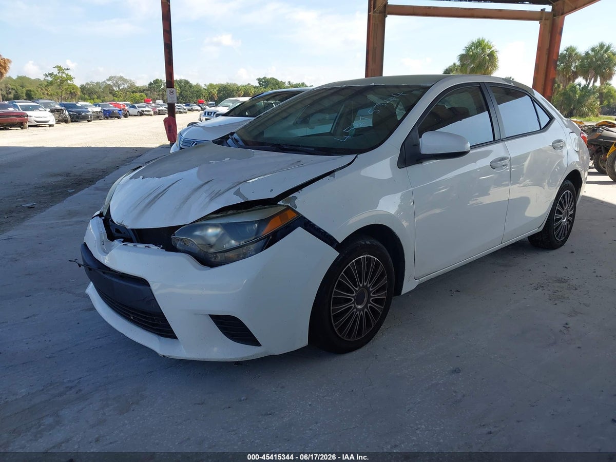 2014 TOYOTA COROLLA LE — снимка 2