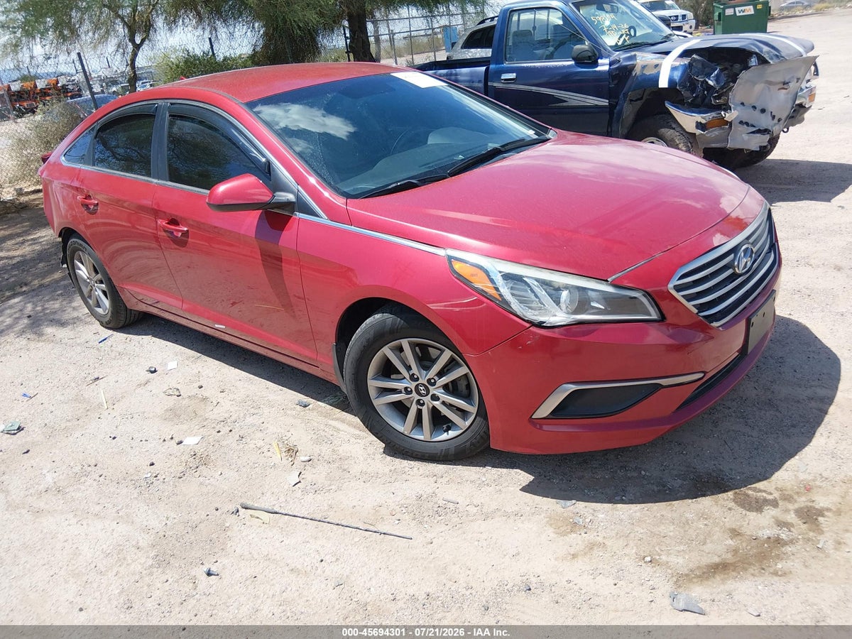 2017 HYUNDAI SONATA SE