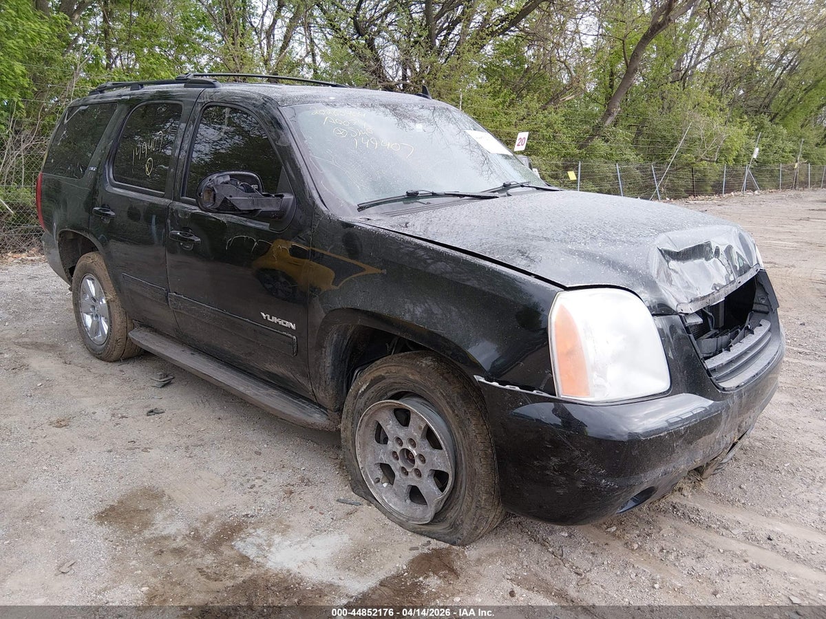 2011 GMC YUKON SLT