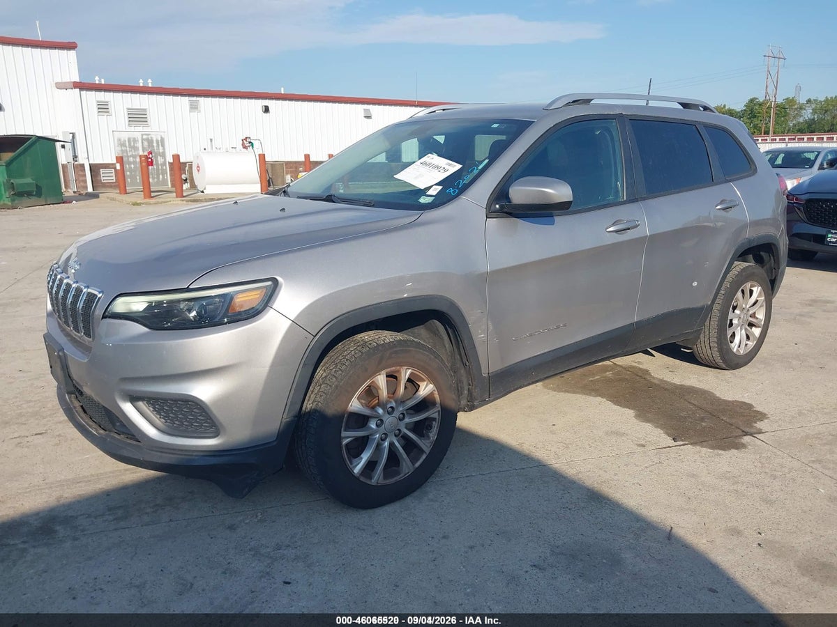 2020 JEEP CHEROKEE LATITUDE 4X4 — снимка 2