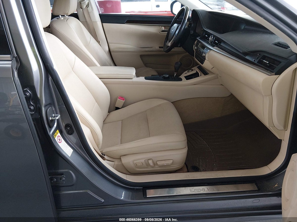 2014 LEXUS ES 350 — снимка 5