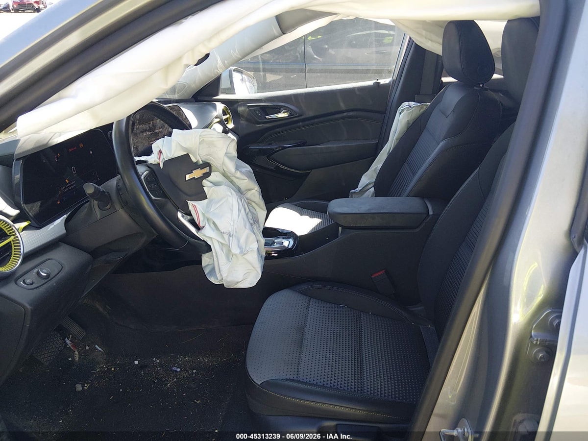 2025 CHEVROLET TRAX FWD LT — снимка 5