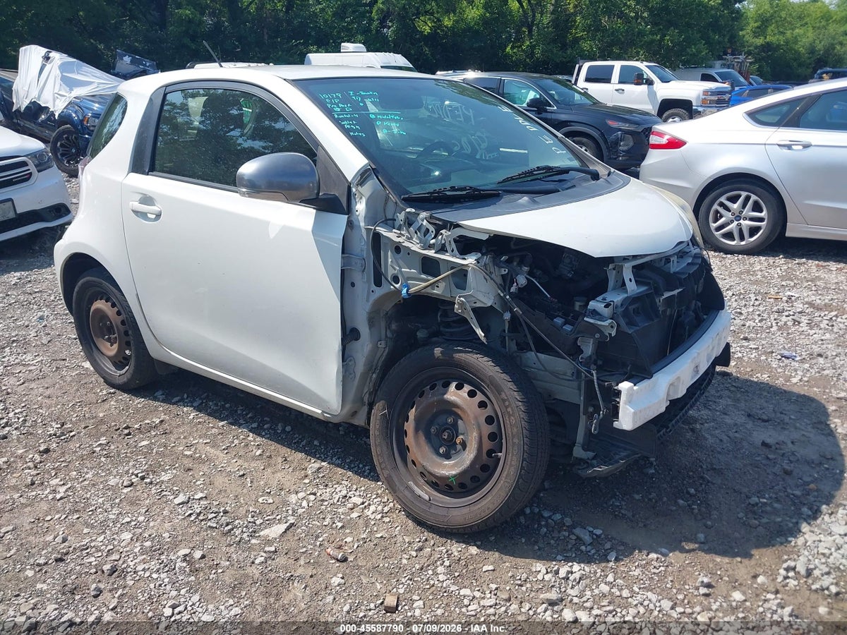 2014 SCION IQ