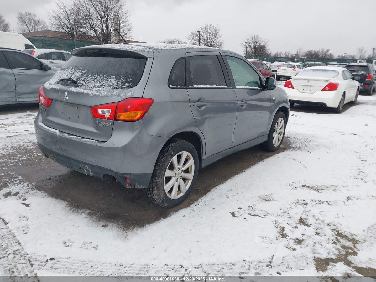 2015 MITSUBISHI OUTLANDER SPORT ES — снимка 4