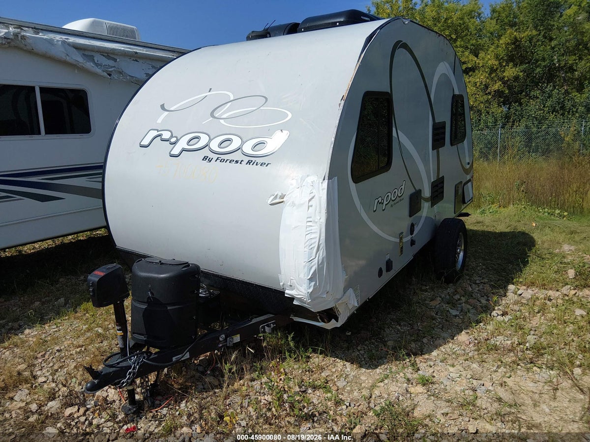 2020 COLEMAN R-POD TRAVEL TRAILER — photo 2