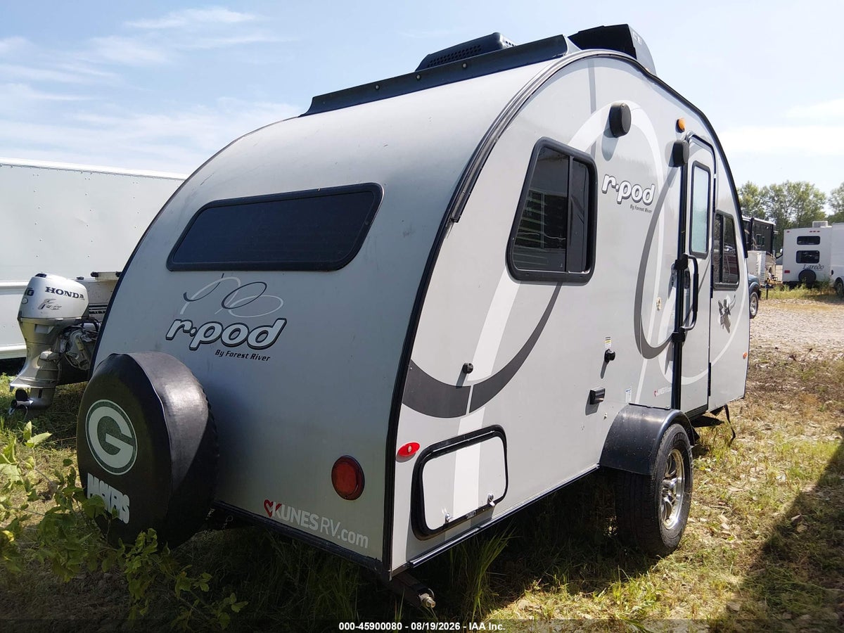 2020 COLEMAN R-POD TRAVEL TRAILER — photo 4