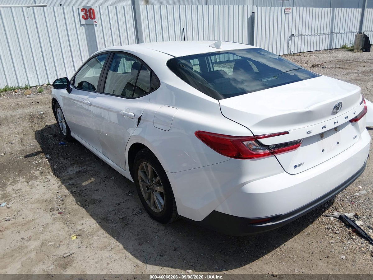 2025 TOYOTA CAMRY LE — снимка 3