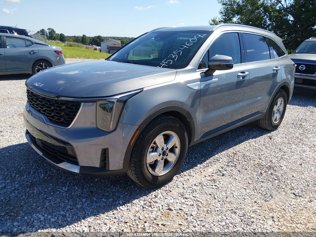 2025 KIA SORENTO S — снимка 2