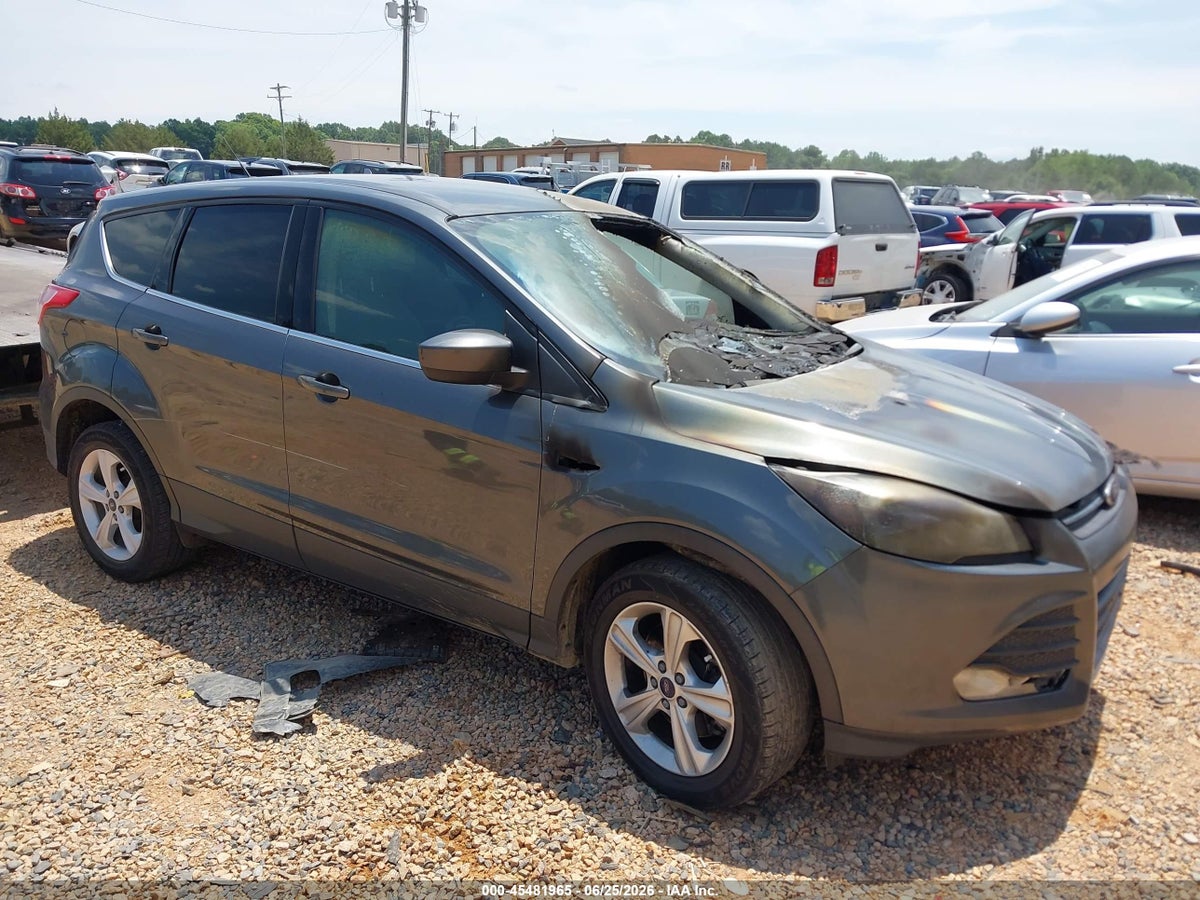 2016 FORD ESCAPE SE
