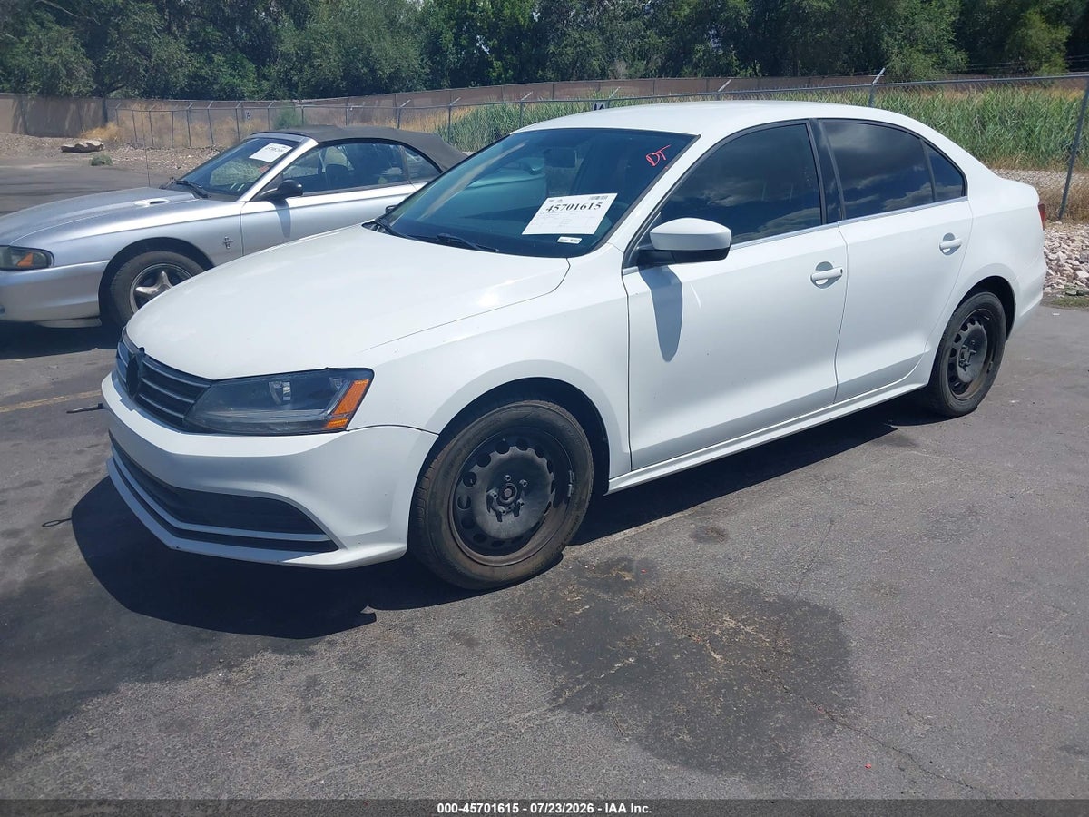 2017 VOLKSWAGEN JETTA 1.4T S — снимка 2