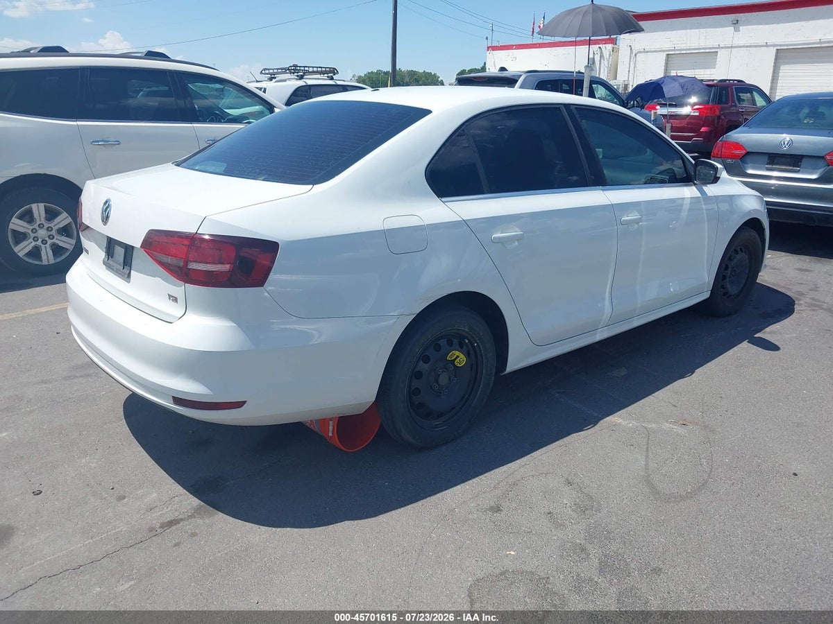 2017 VOLKSWAGEN JETTA 1.4T S — снимка 4