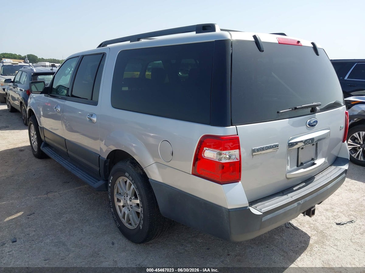 2011 FORD EXPEDITION EL XL — снимка 3