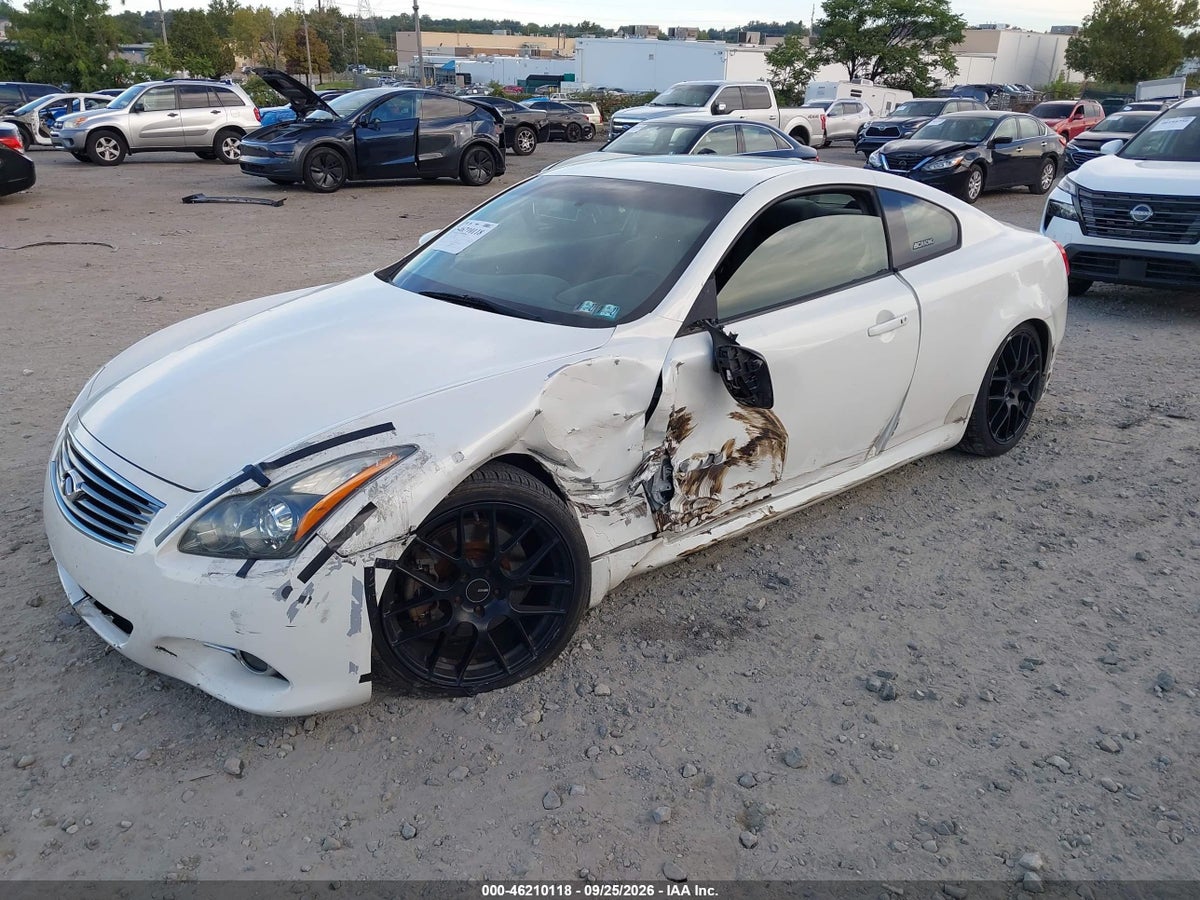 2013 INFINITI G37X — снимка 2