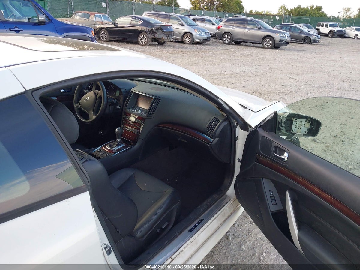 2013 INFINITI G37X — снимка 5
