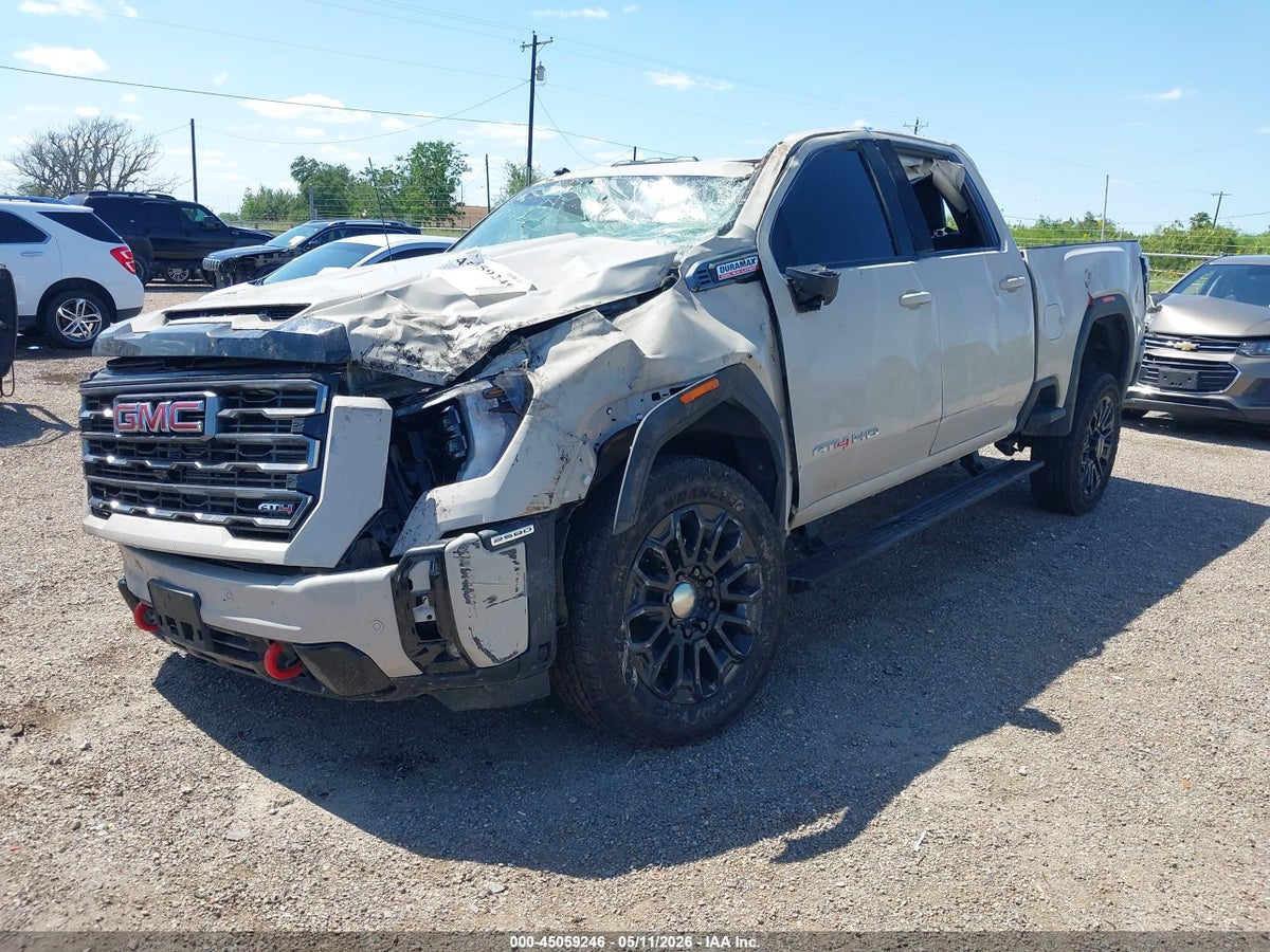 2026 GMC SIERRA 2500 HD , STANDARD BED, AT4, 4WD — снимка 2