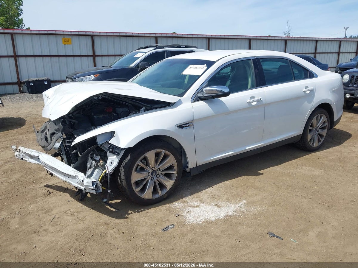 2010 FORD TAURUS LIMITED — снимка 2