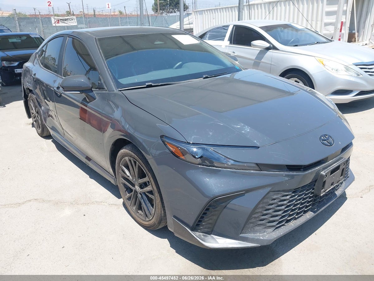 2025 TOYOTA CAMRY SE