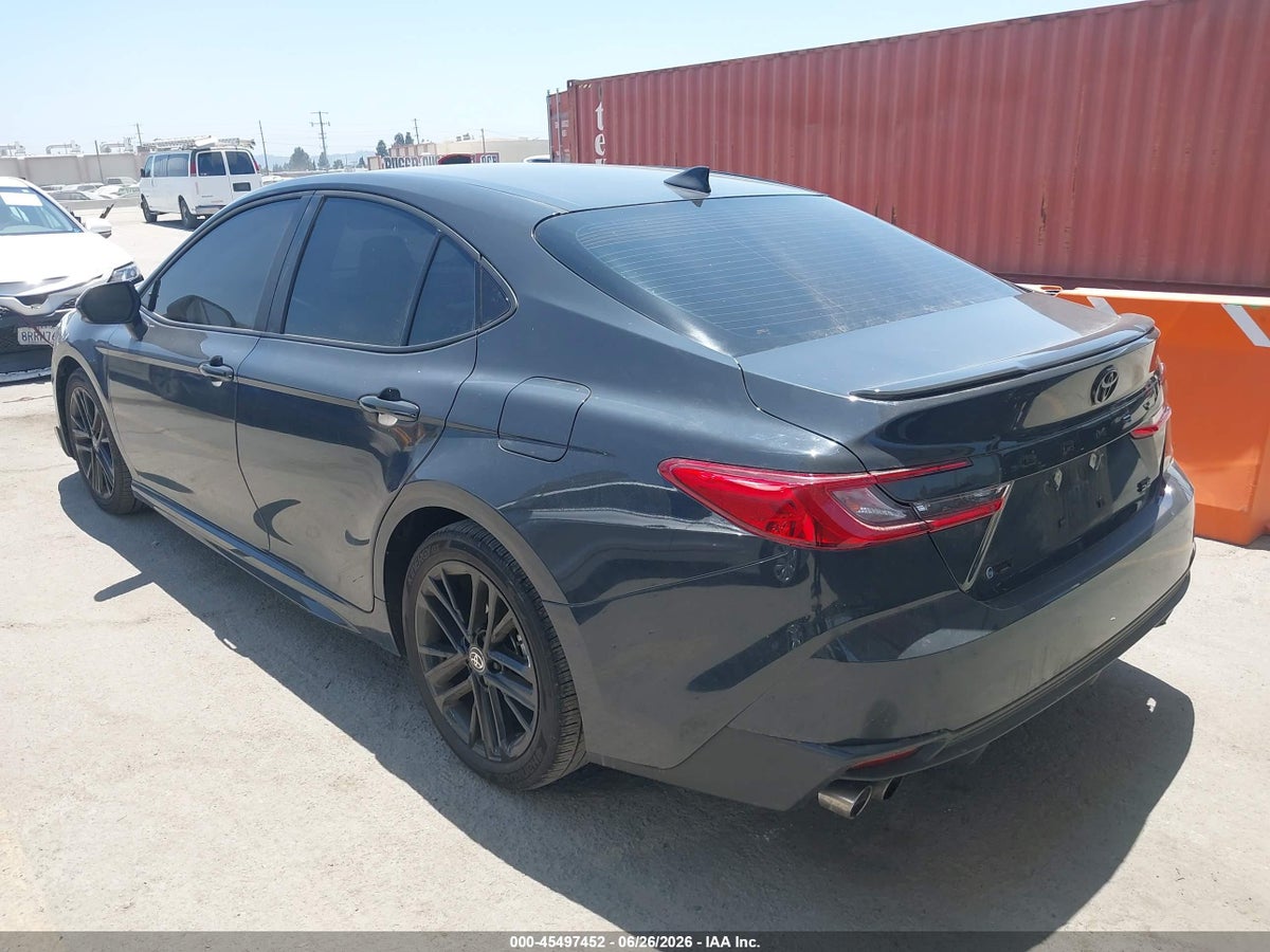 2025 TOYOTA CAMRY SE — снимка 3