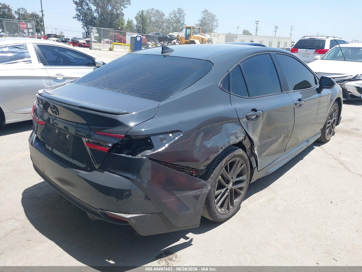 2025 TOYOTA CAMRY SE — снимка 4