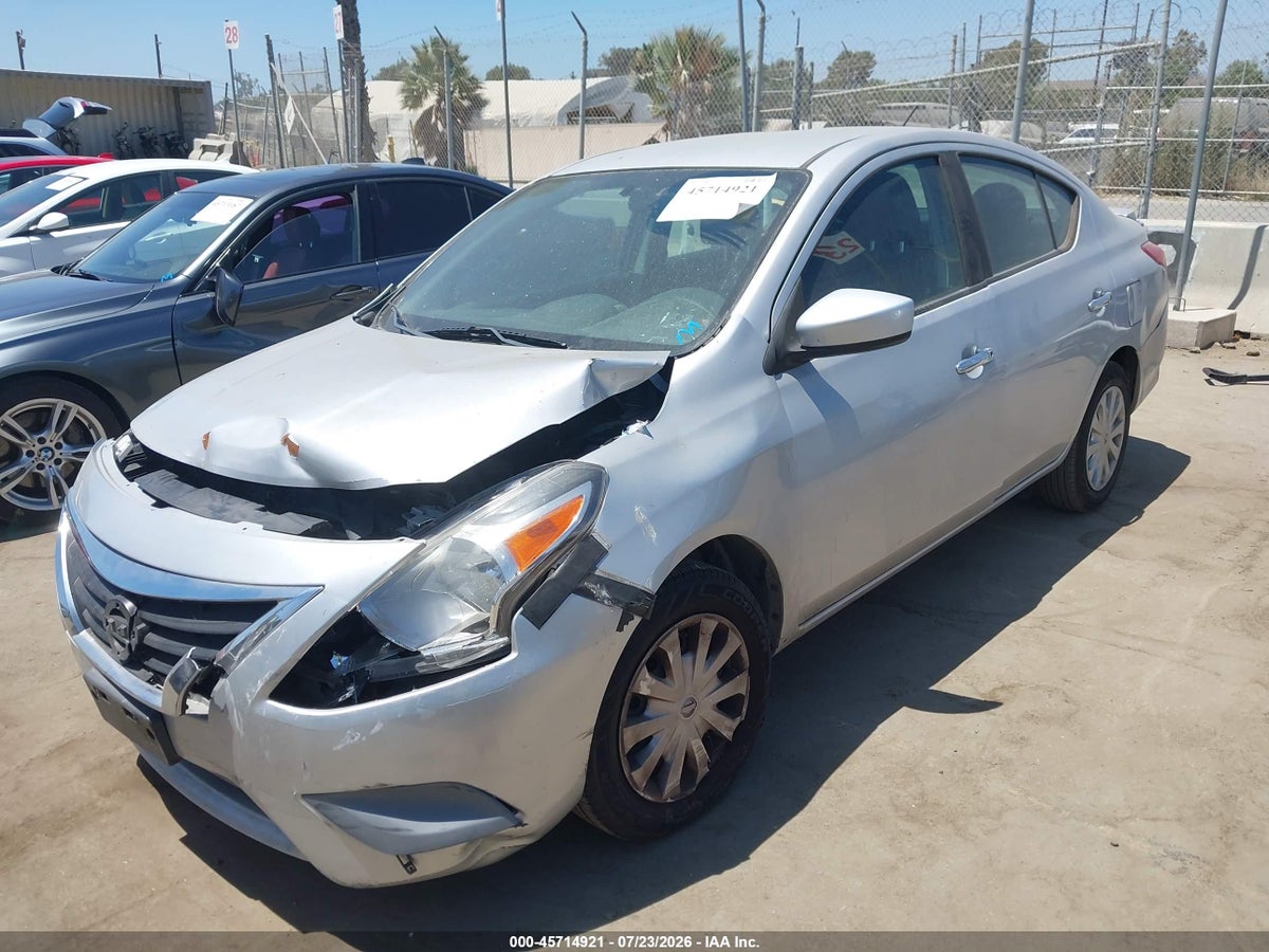 2018 NISSAN VERSA 1.6 SV — снимка 2