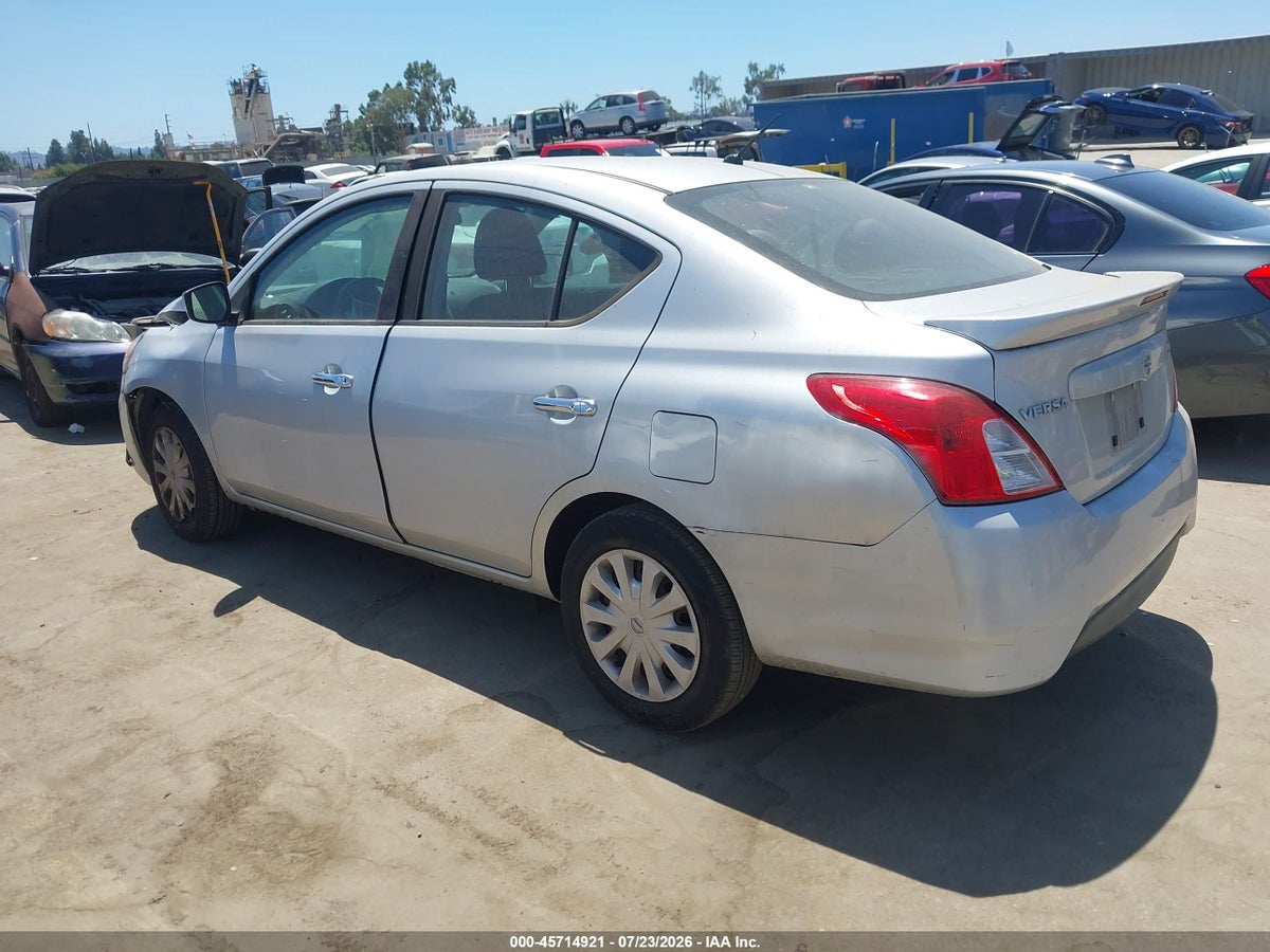 2018 NISSAN VERSA 1.6 SV — снимка 3