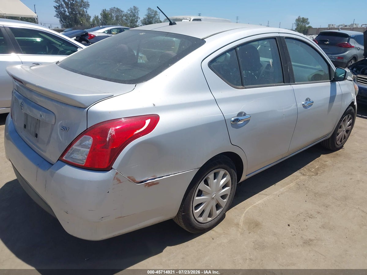 2018 NISSAN VERSA 1.6 SV — снимка 4