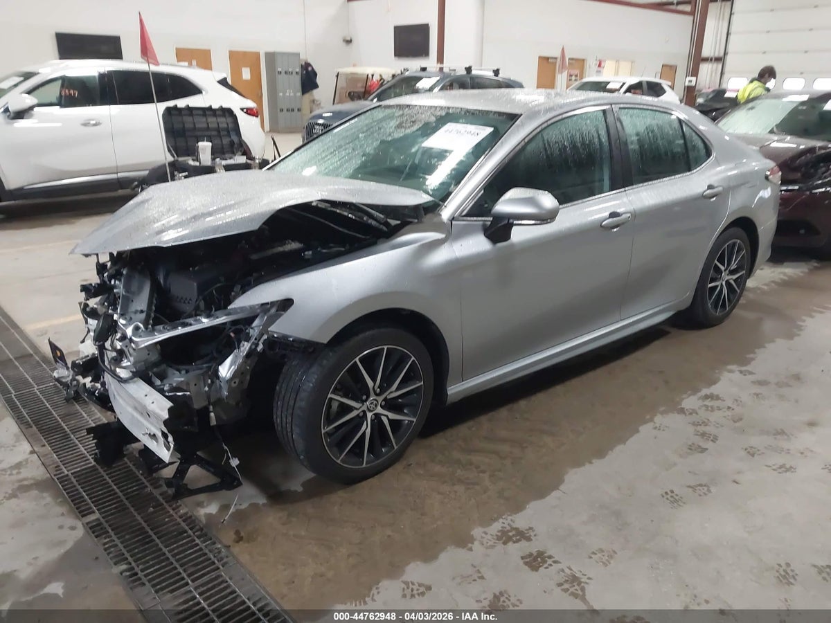 2023 TOYOTA CAMRY SE — снимка 2