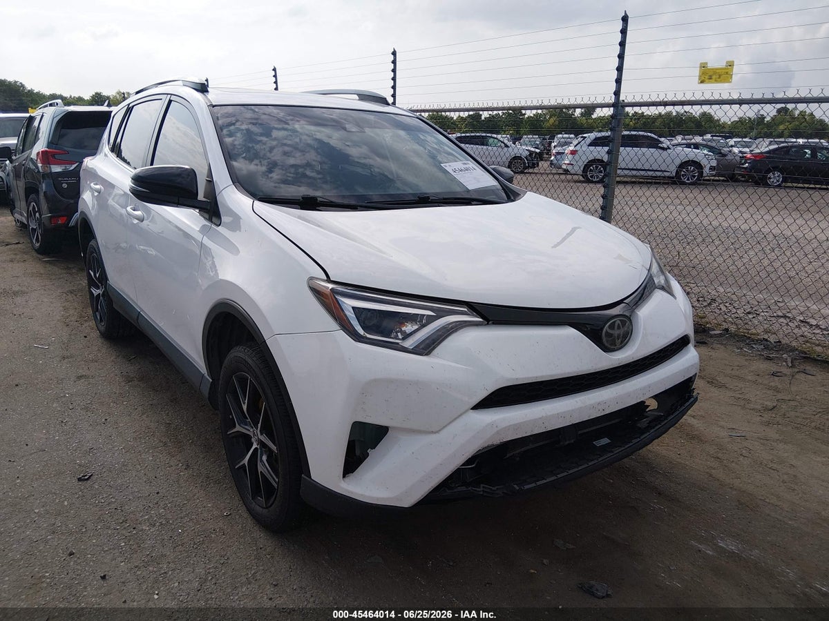 2018 TOYOTA RAV4 SE