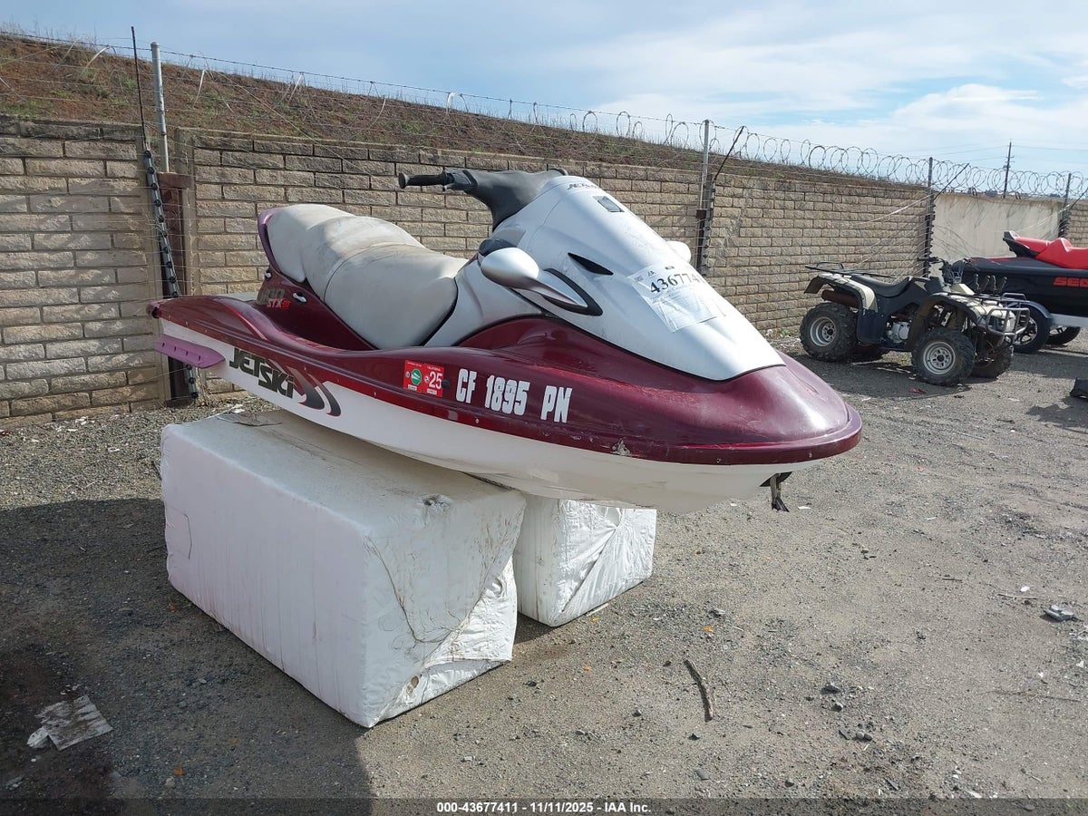 2000 KAWASAKI JET SKI 1100STX DI