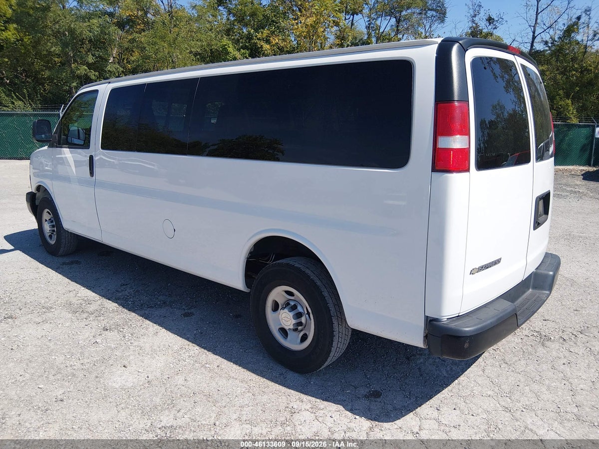 2019 CHEVROLET EXPRESS 3500 LS — снимка 3