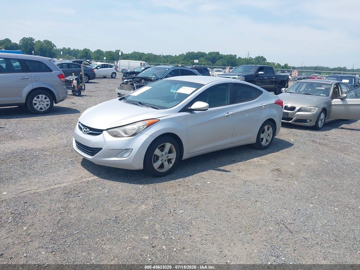 2013 HYUNDAI ELANTRA GLS — снимка 2