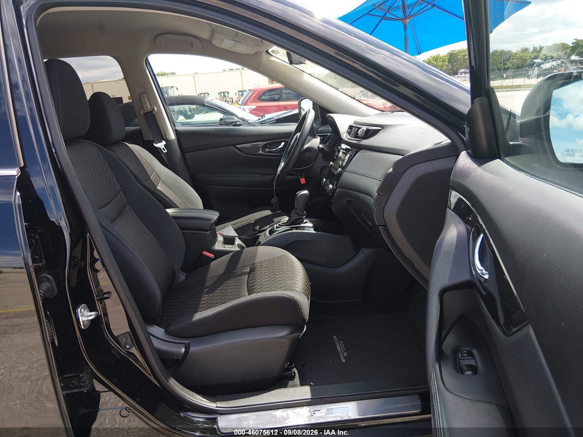 2017 NISSAN ROGUE SV — снимка 5