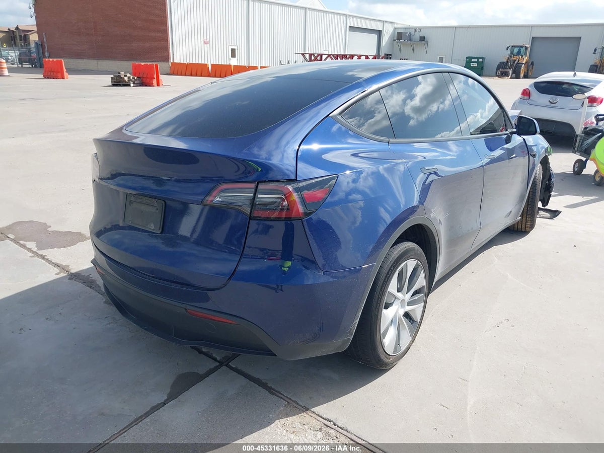 2023 TESLA MODEL Y AWD/LONG RANGE DUAL MOTOR ALL-WHEEL DRIVE — снимка 4