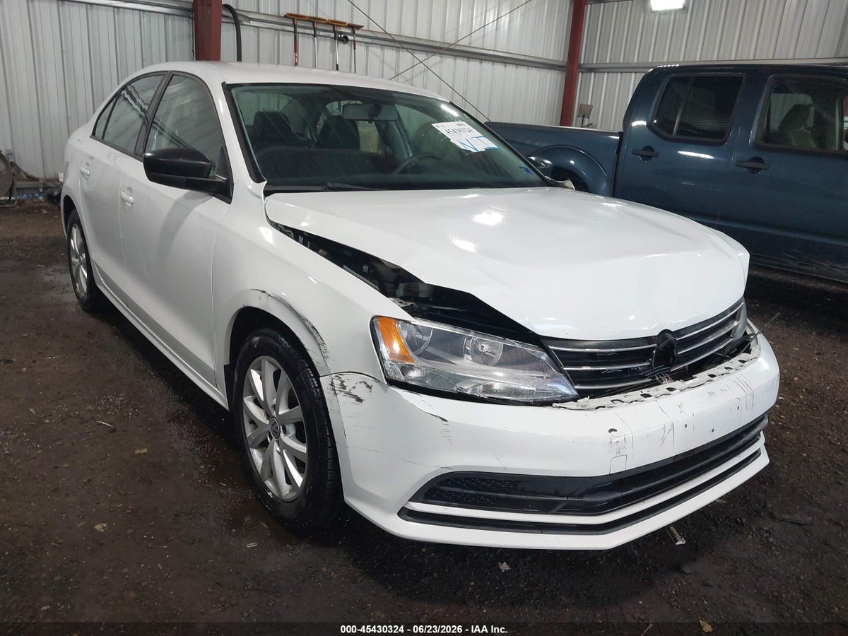 2015 VOLKSWAGEN JETTA 1.8T SE