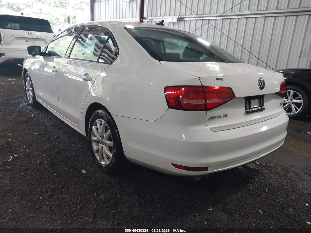 2015 VOLKSWAGEN JETTA 1.8T SE — снимка 3