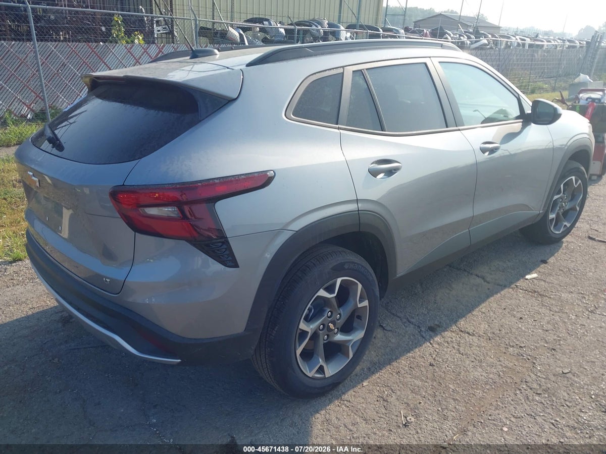2026 CHEVROLET TRAX FWD LT — снимка 4