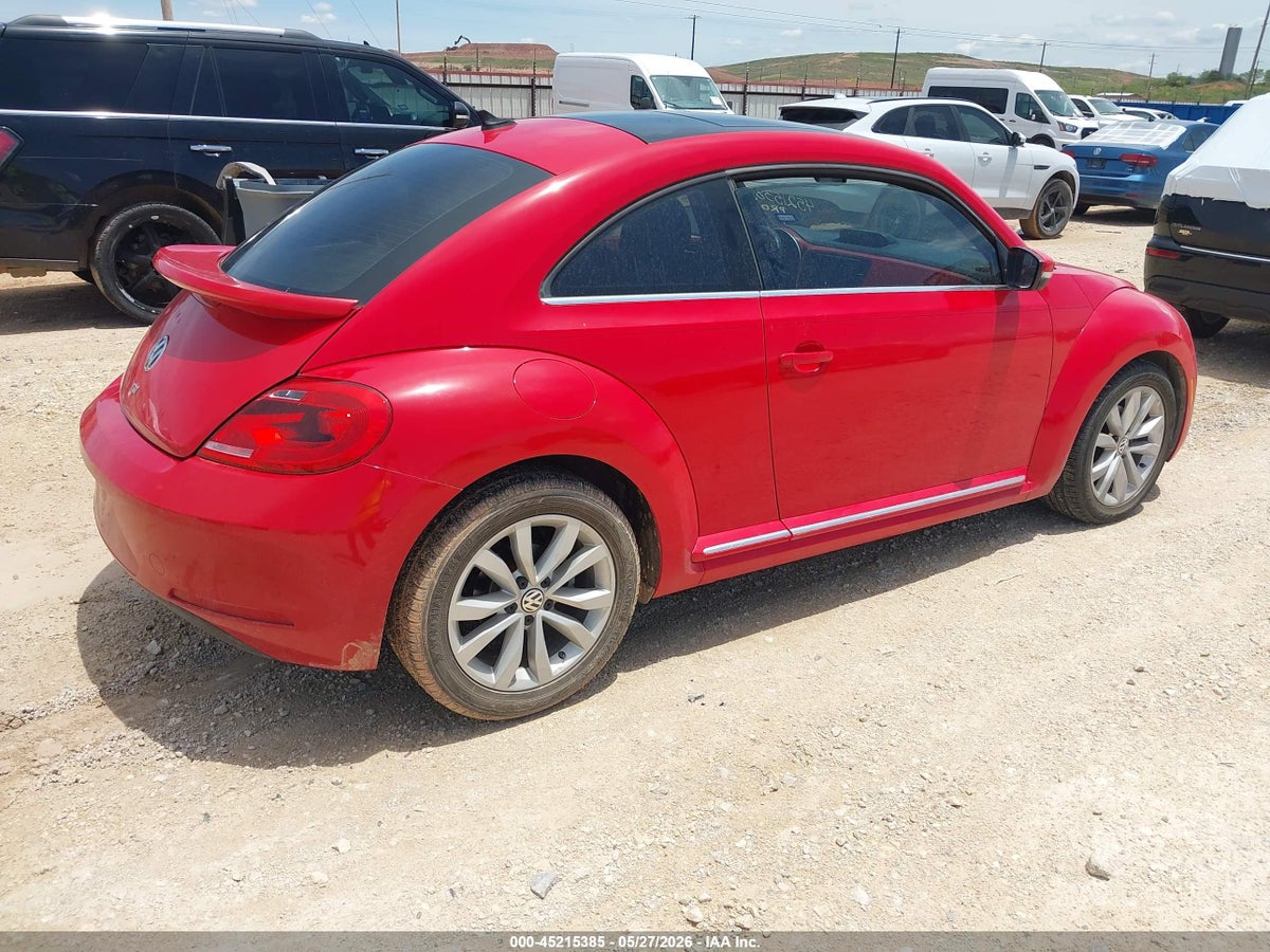 2013 VOLKSWAGEN BEETLE 2.0L TDI — снимка 4