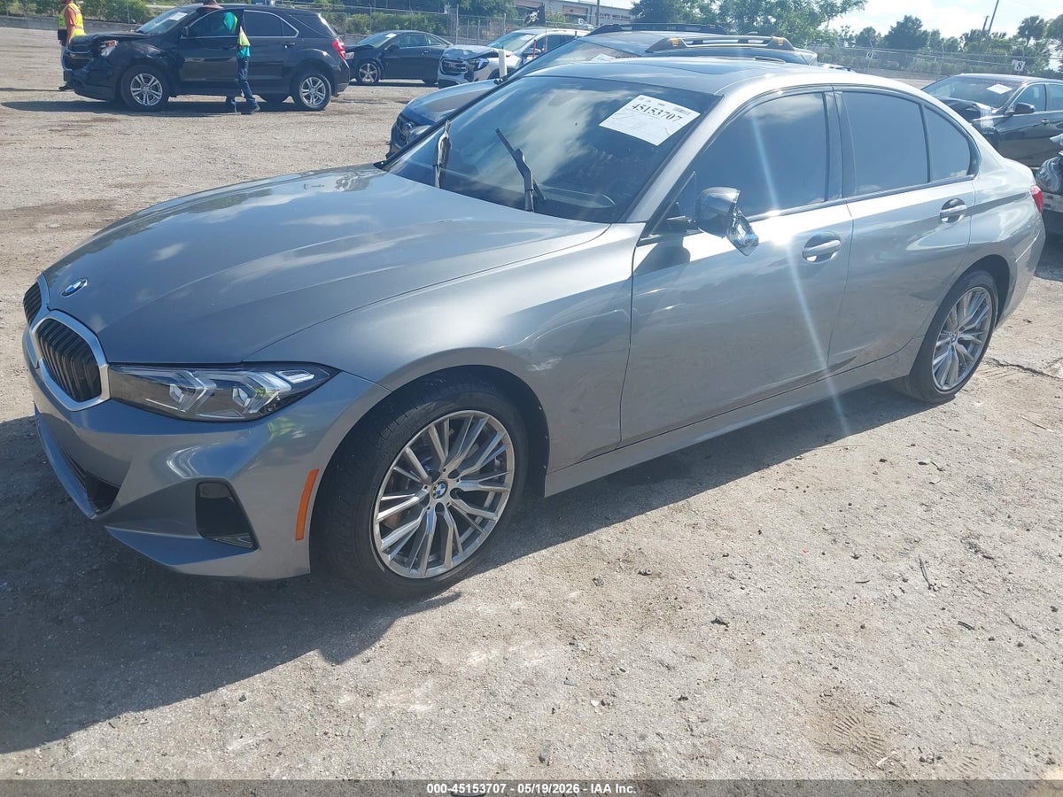 2023 BMW 330I — снимка 2