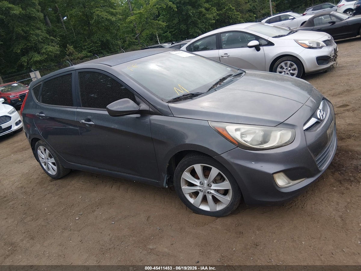 2012 HYUNDAI ACCENT SE