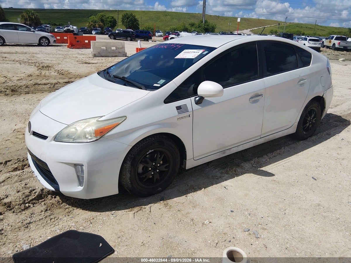 2012 TOYOTA PRIUS TWO — снимка 2