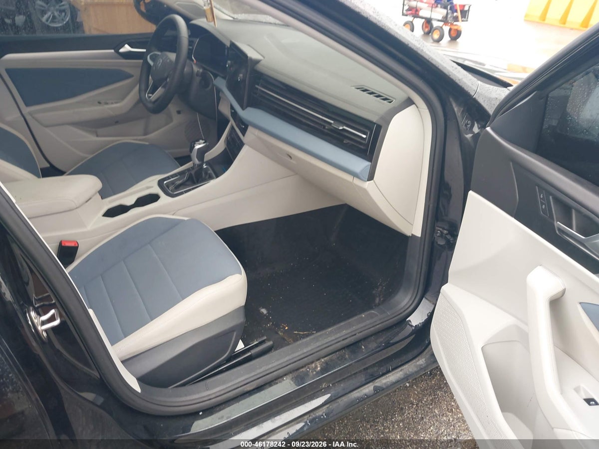 2026 VOLKSWAGEN JETTA SE — photo 5