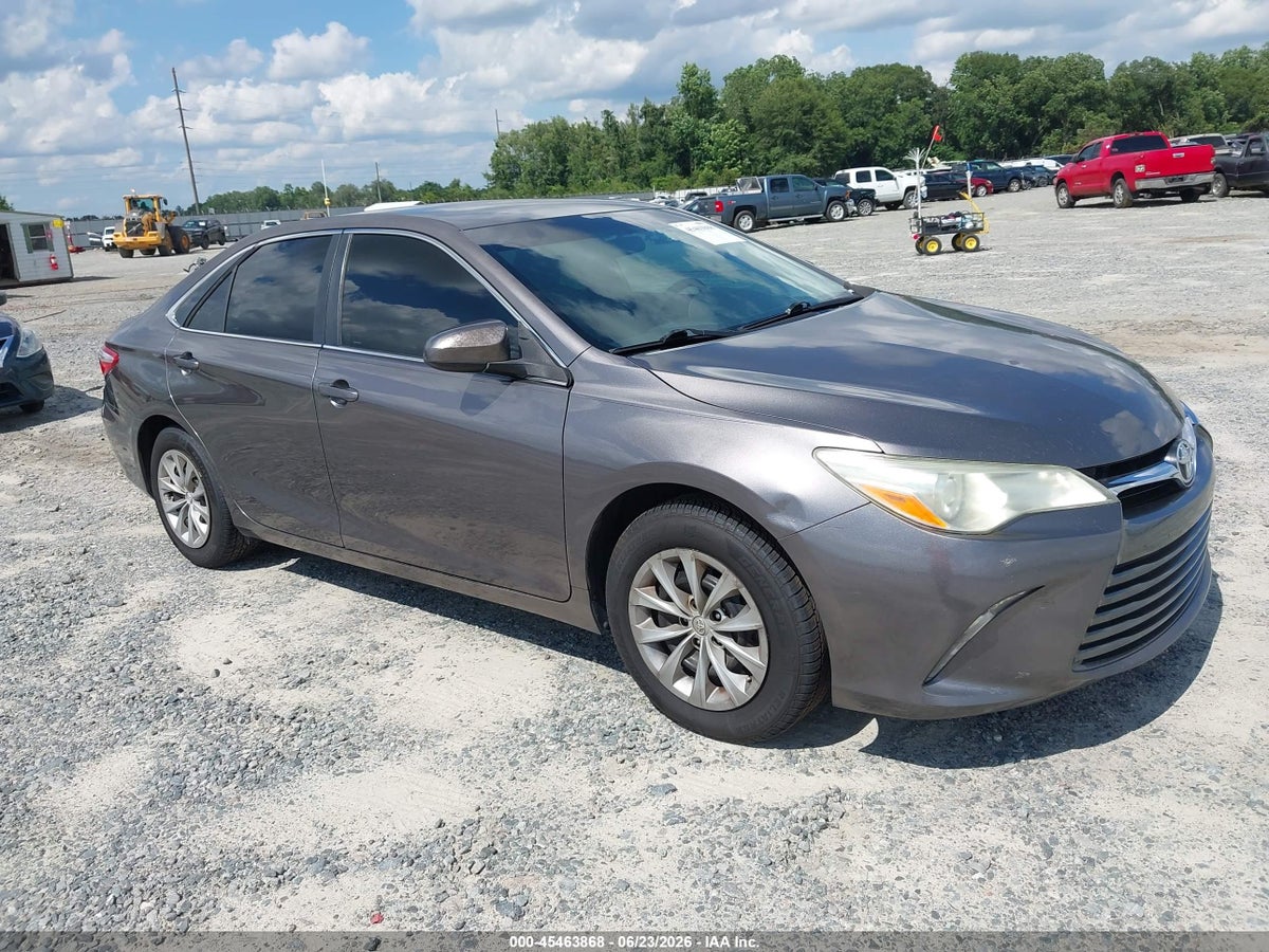 2016 TOYOTA CAMRY LE