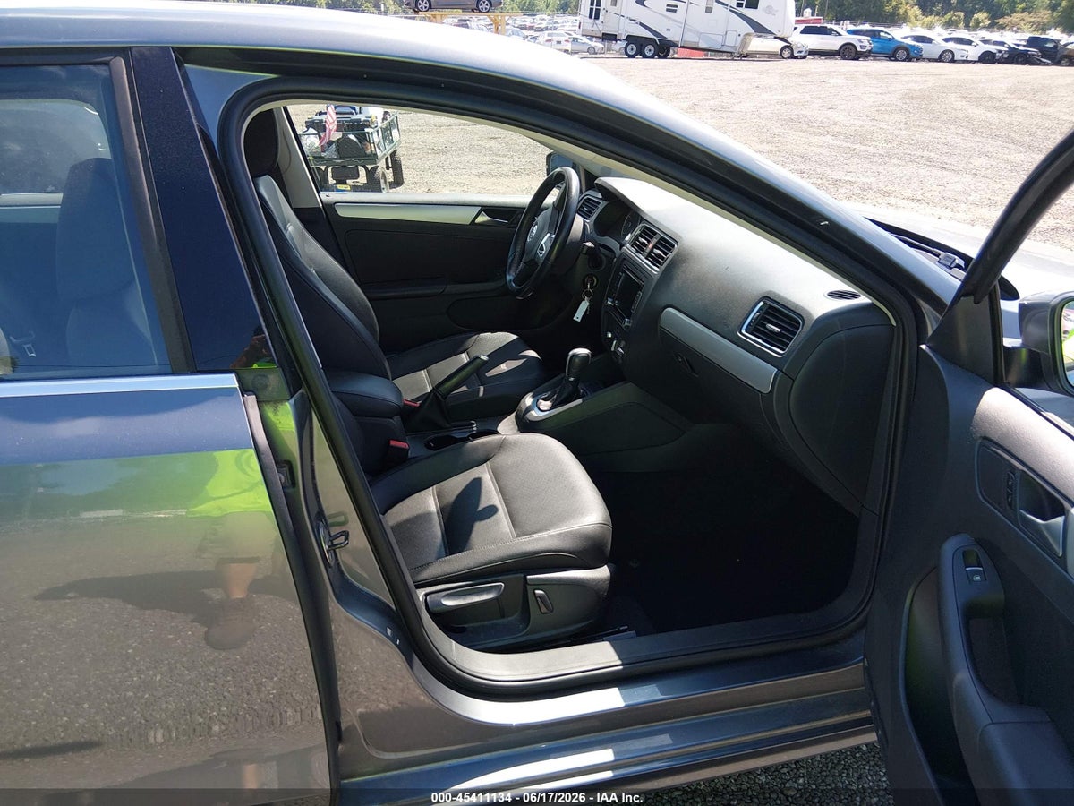 2013 VOLKSWAGEN JETTA 2.5L SE — снимка 5