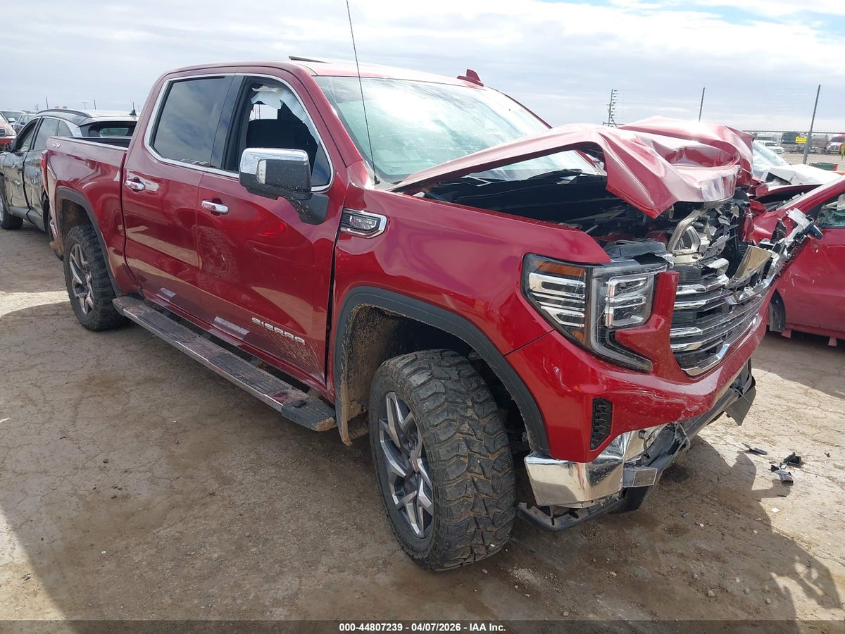 2025 GMC SIERRA 1500 4WD SHORT BOX SLT